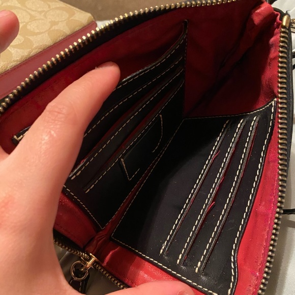 Dooney & Bourke Small Wrislet - Picture 2 of 5